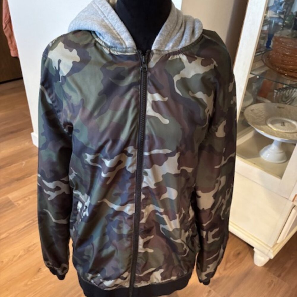 Arizona Jean Co Hooded Full Zip Camo Bomber Jacket EUC Large
